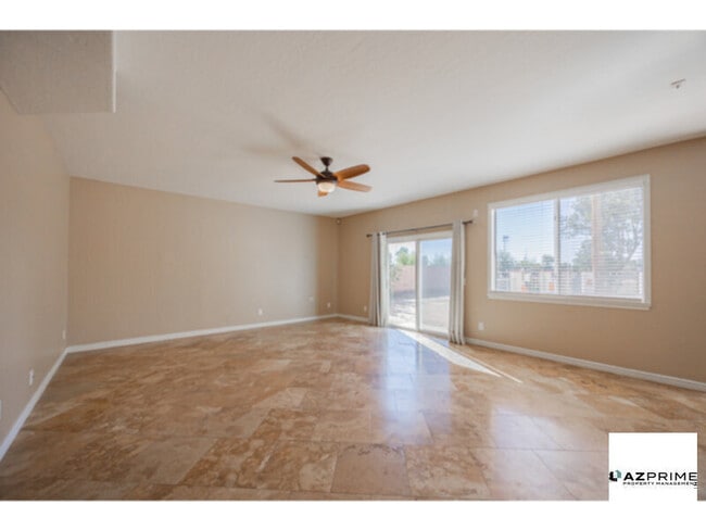 Building Photo - Live The Lifestyle Youve Dreamed Of In This 5/3 Gilbert Jewel Near Kokopelli Golf Course, Where E