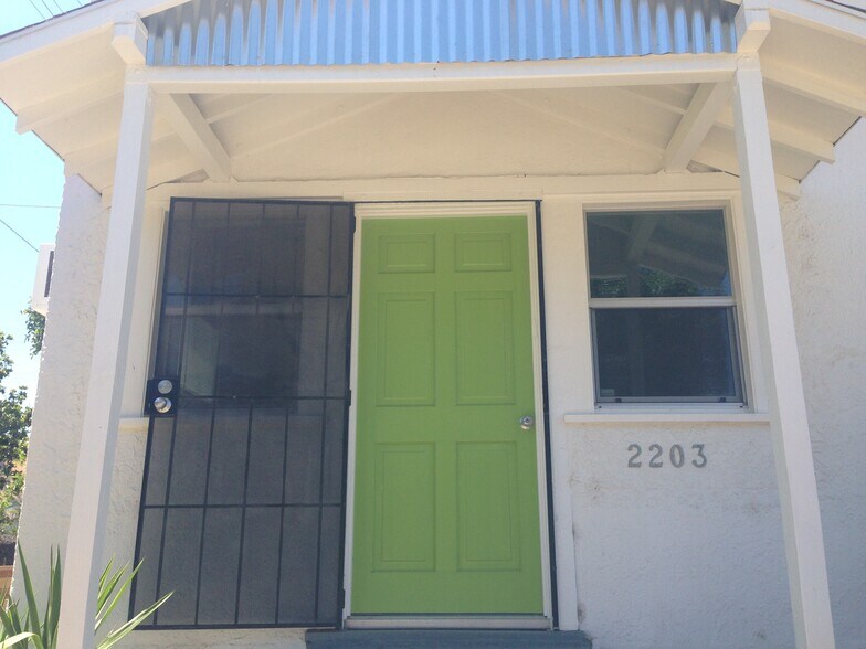 Building Photo - 2203 Duvall St