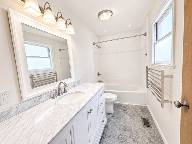 Building Photo - Remodeled Home on Nearly Half an Acre with Beautiful Country Views