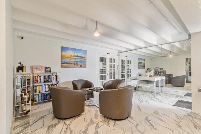 Building Photo - 3500 S Ocean Blvd