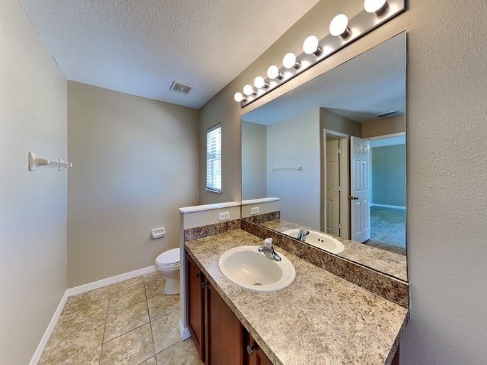 Building Photo - 1845 Holton Rd