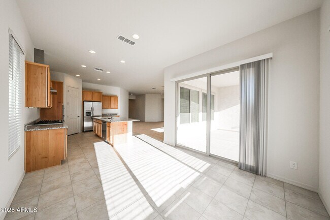 Building Photo - 24955 N 170th Dr