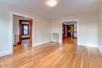 Building Photo - 103 Fuller St