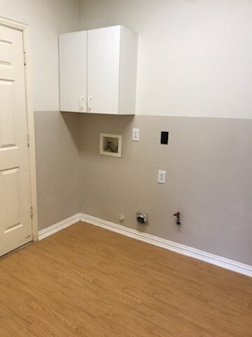 Building Photo - 3217 Pecan Meadow Dr