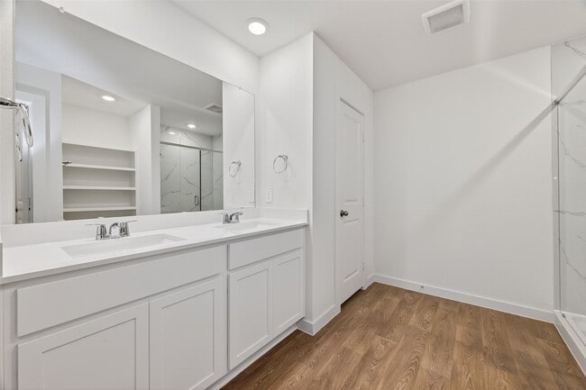 Building Photo - 5927 Orchid Crst Ln