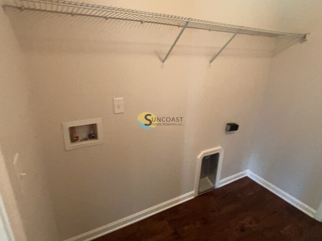 Building Photo - 8175 Golden Bamboo Dr