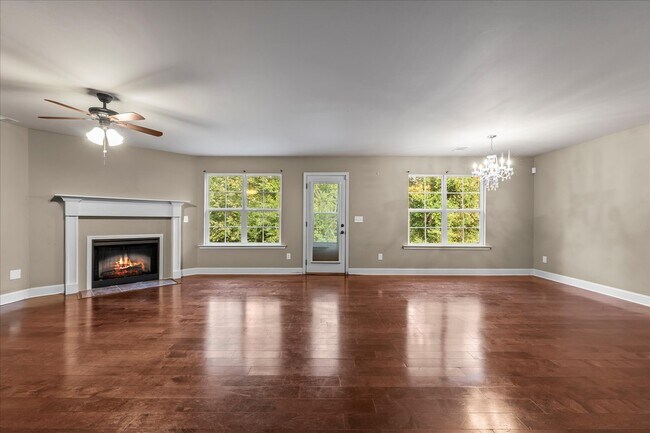 Building Photo - 2712 Big Dog Tr