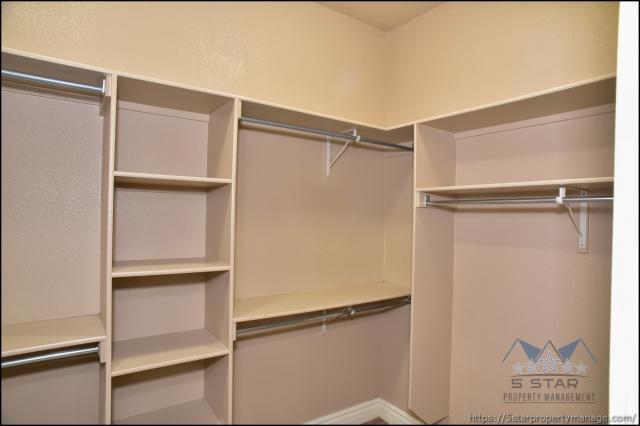 Building Photo - 3 bedroom in El Paso TX 79912