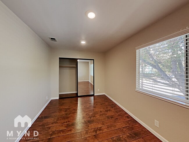 Building Photo - 362 Via Primavera Dr