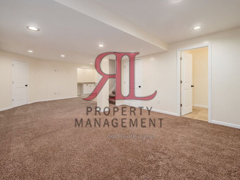 Building Photo - 5333 Timber Grove Dr