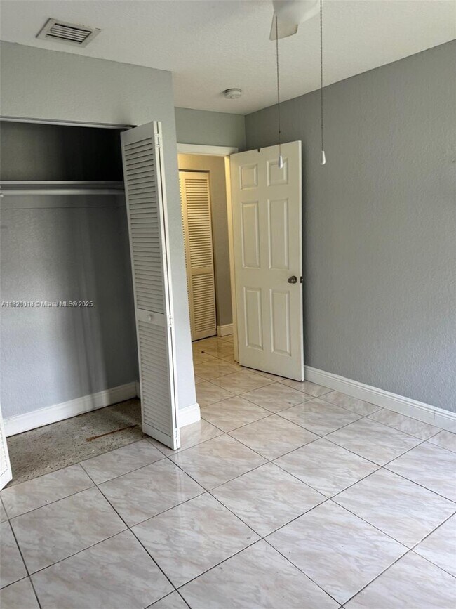 Building Photo - 21132 NW 39th Ave