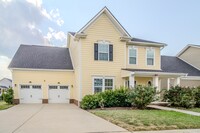 Building Photo - 2048 Oglethorpe Dr