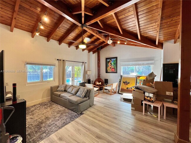 Building Photo - 10220 SW 160th St