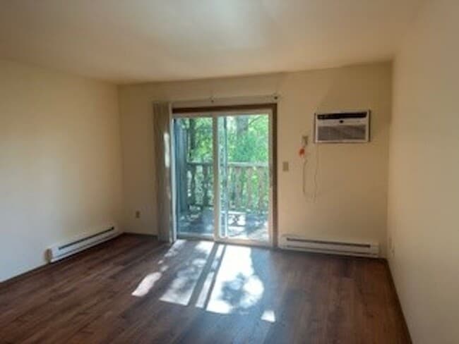 Building Photo - 308 N University Dr
