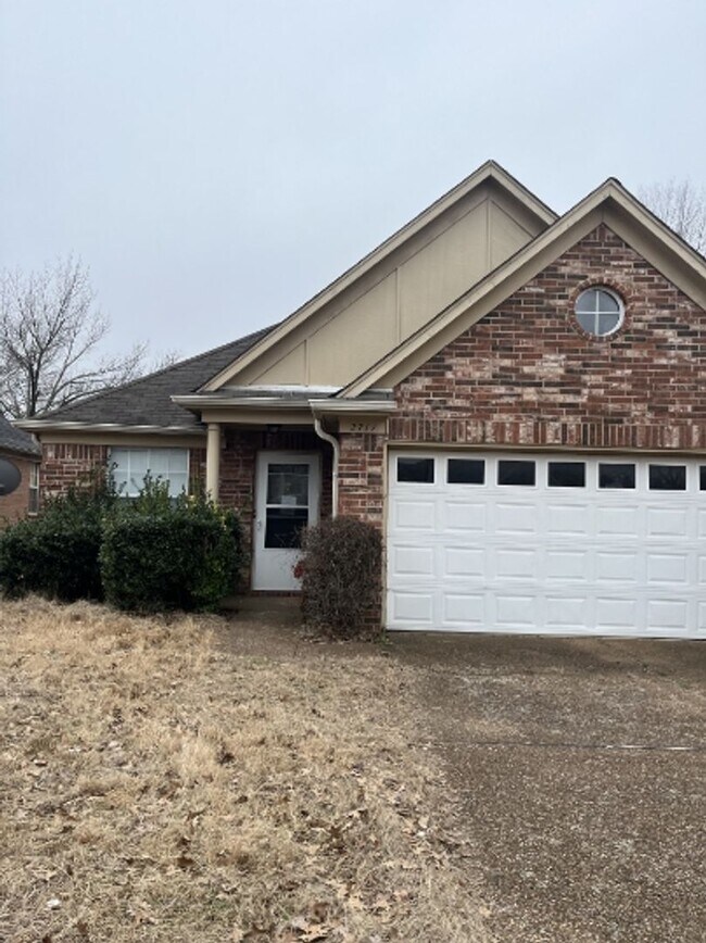Building Photo - Charming 3-Bedroom Home in Memphis – Styli...