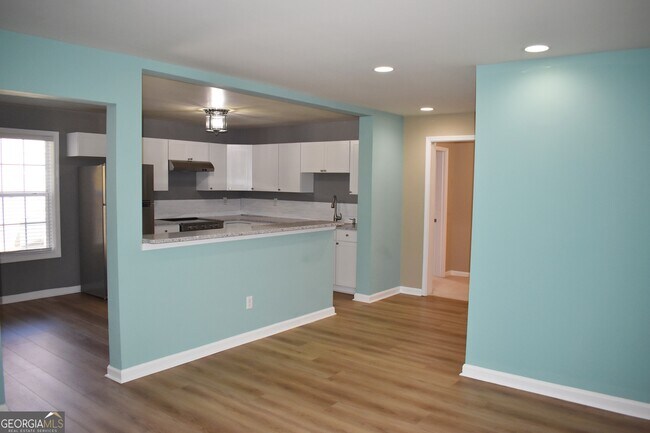 Building Photo - 3445 Anneewakee Falls Pkwy