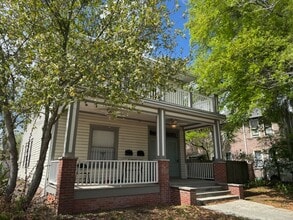 Building Photo - 2042 N Laura St