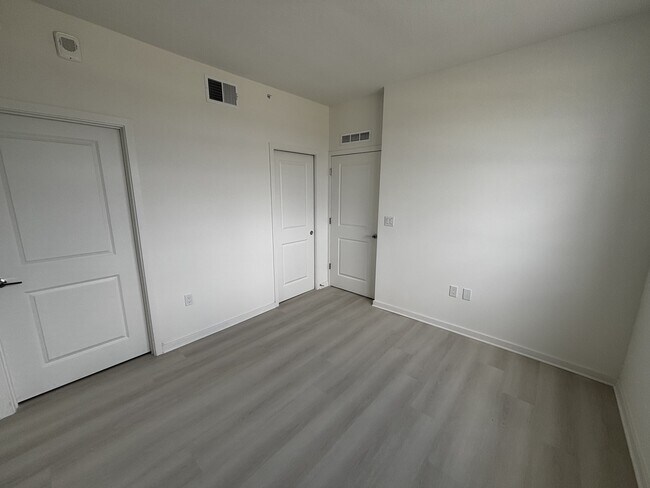 Building Photo - 5563 Millenia Blvd