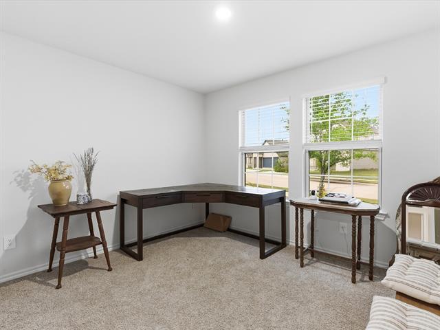 Building Photo - 11120 E Chase Ln