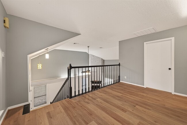 Building Photo - 3204 Farmers Field