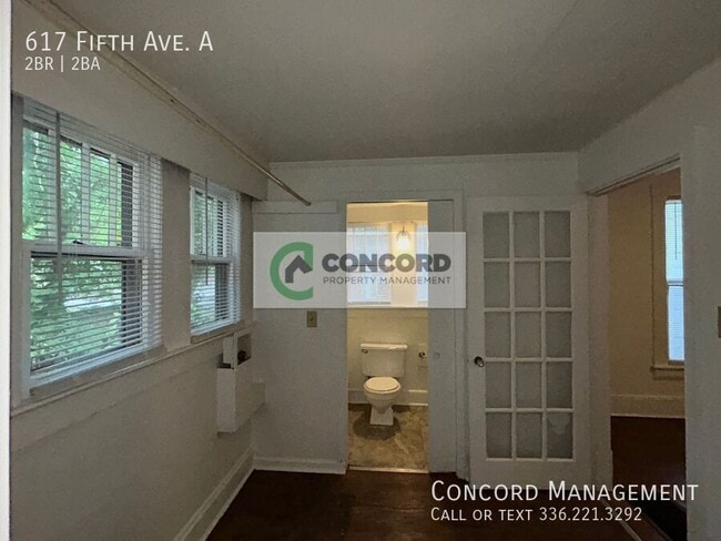 Building Photo - 617 Fifth Ave. A-
