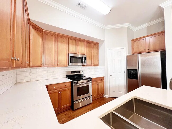 Building Photo - 107 Olde Towne Dr