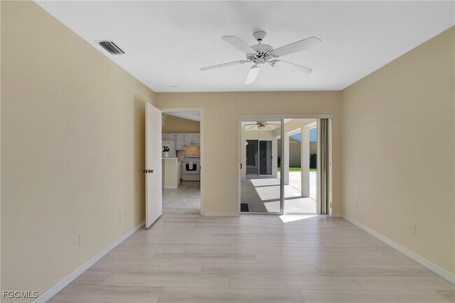 Building Photo - 2126 SW 48th Terrace