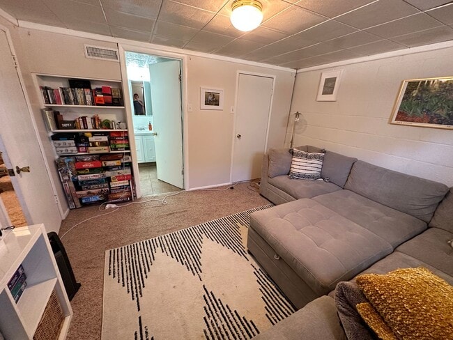 Building Photo - Wonderful House on the southeast benches in Provo