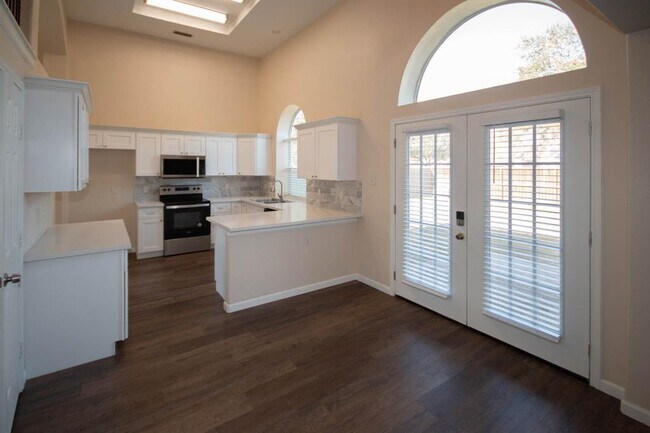 Building Photo - 17414 Big Oaks Grove