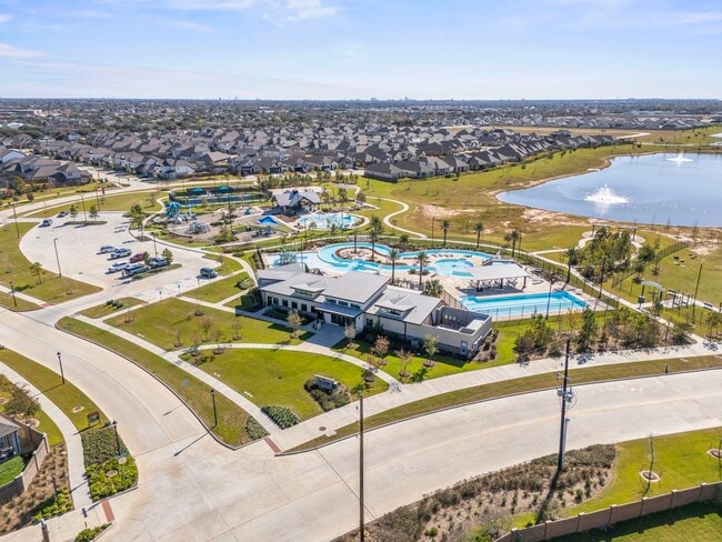 Building Photo - 7810 Starfish Arbor Dr