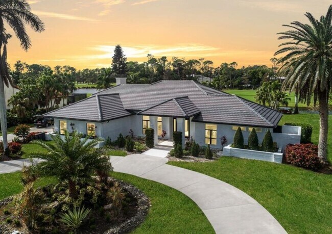 Building Photo - STUNNING REMODELED 4-BEDROOM, 3.5-BATH FUR...