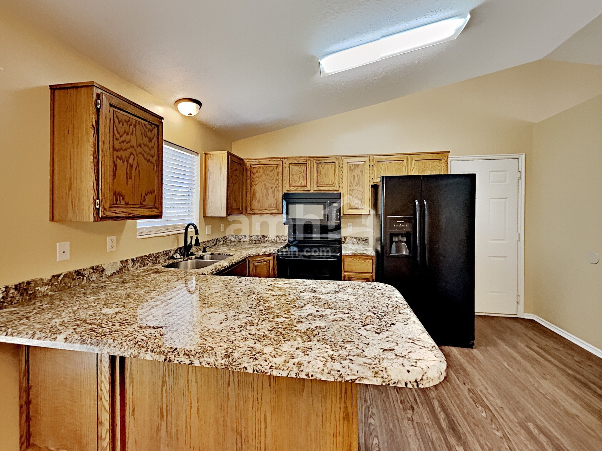 Building Photo - 5729 S 4075 W