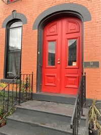 Building Photo - 58 Trinity Pl