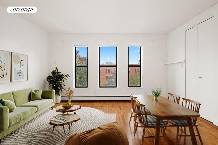 Building Photo - 42 Carroll St