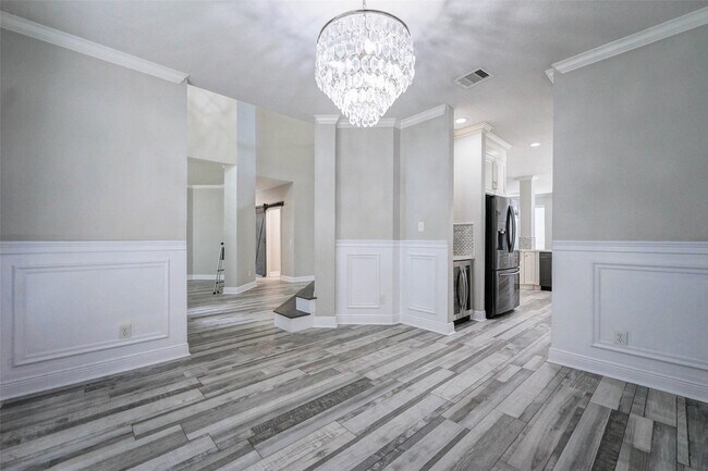 Building Photo - 6227 Presidio Canyon Dr