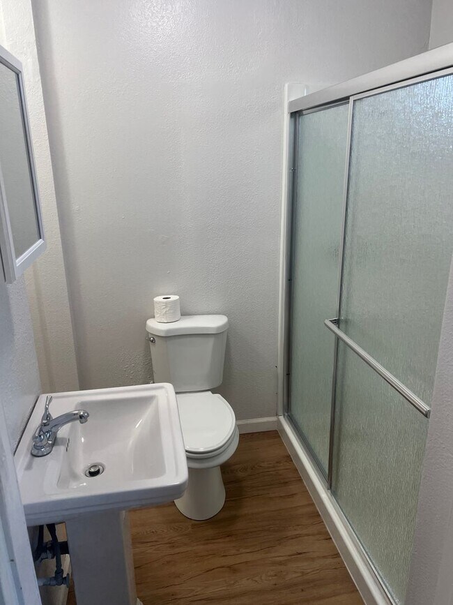 Building Photo - 919 Kentucky St