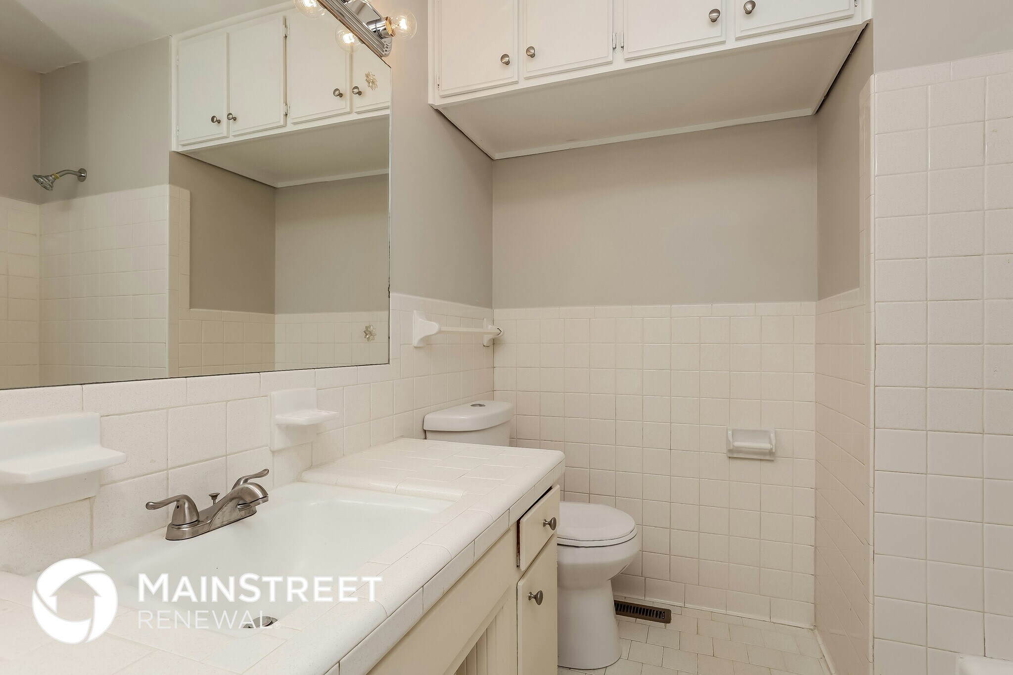 Building Photo - 7925 Stallion Dr