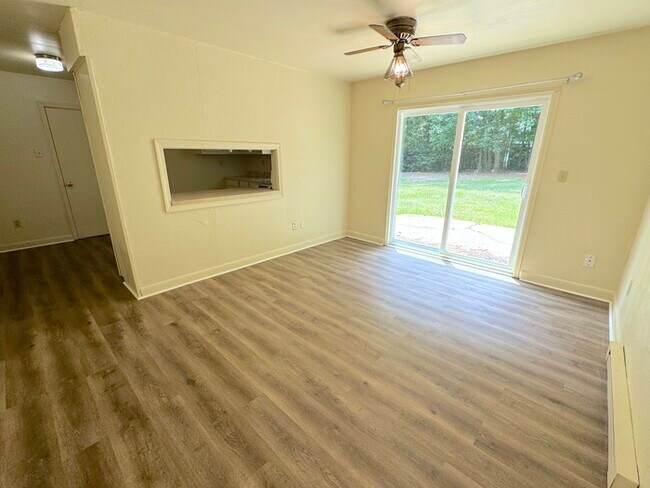 Building Photo - COME MEET YOUR NEW HOME!!!