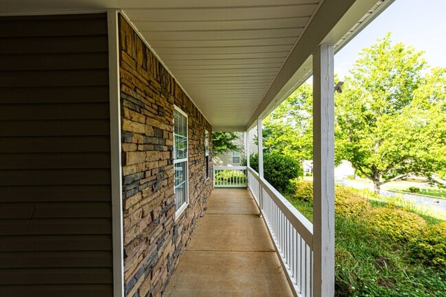 Building Photo - Coming Soon.....Gorgeous 3br 2bath home, beautiful front porch and spacious yard!!