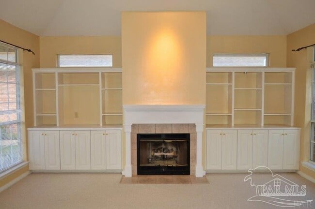 Building Photo - 4078 Oak Pointe Dr