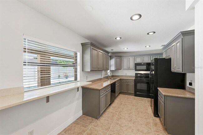 Building Photo - 3707 Pelican Ln