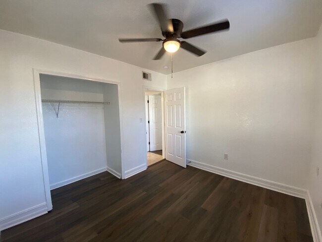 Building Photo - 21995 Catherine Ave