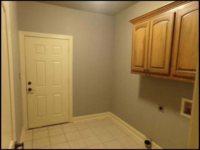 Building Photo - 3153 Stonewall Dr