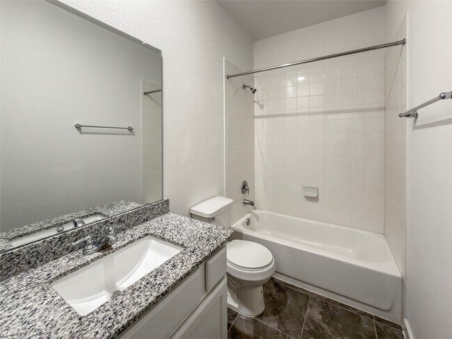 Building Photo - 432 Flowering Lotus Ct