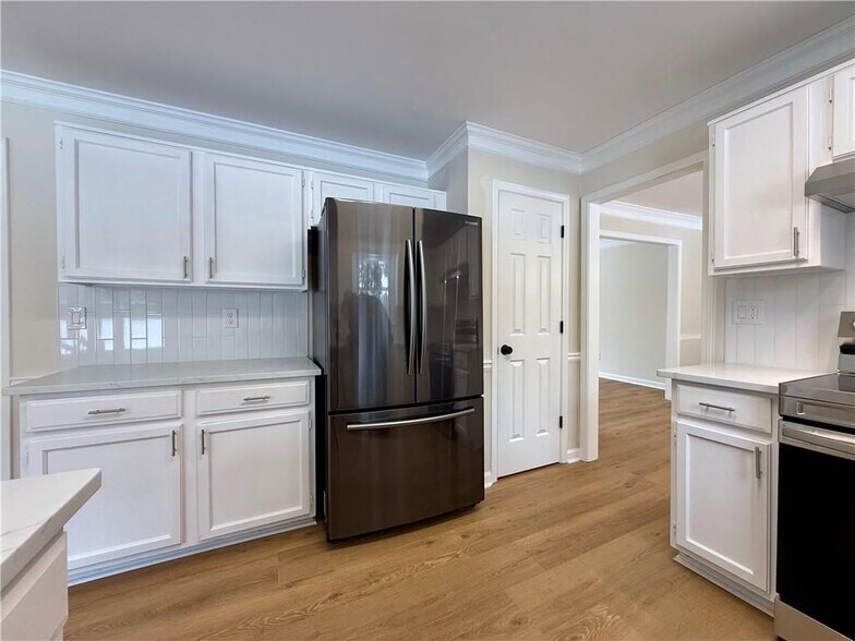 Building Photo - 3969 Leeward Ct