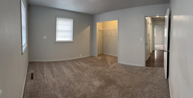 Building Photo - 17822 S Bryant Rd