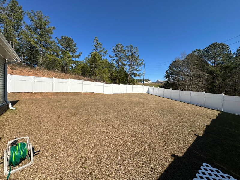 Building Photo - 231 Edith Way