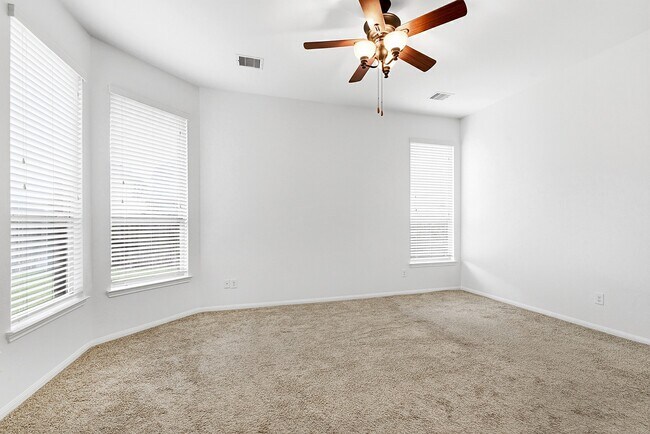 Building Photo - 29142 Crested Butte Dr