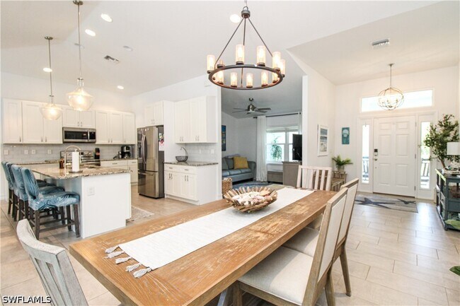 Building Photo - 721 Logan Blvd S