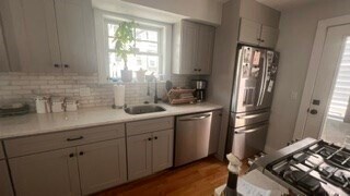 Building Photo - 168 H St